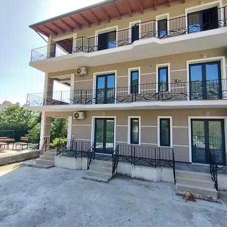 Guesthouse بيت ضيافة